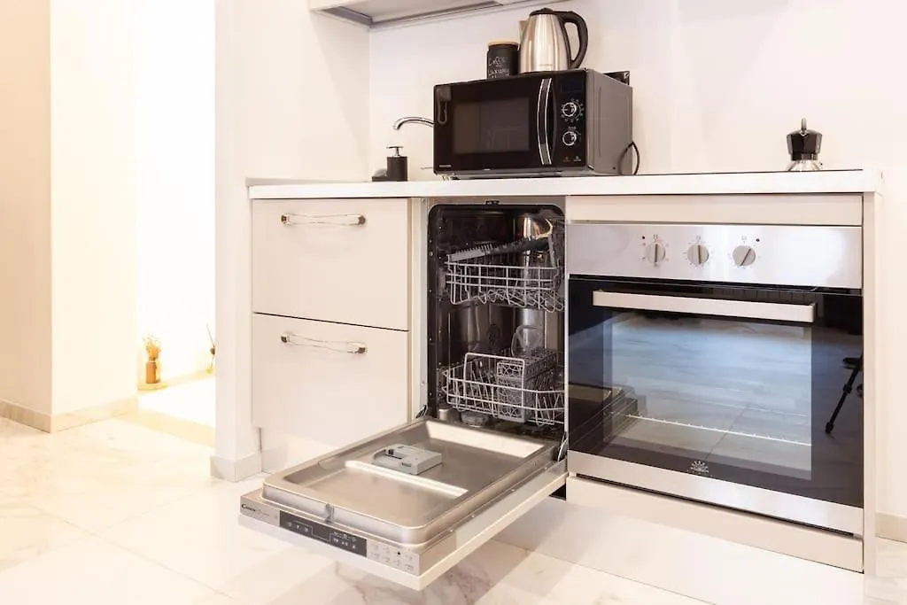 Mybrillianthouse Apartment Rome Italy